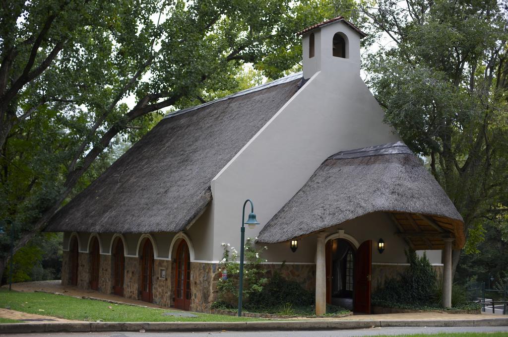 Valley Lodge & Spa Magaliesburg Exterior photo